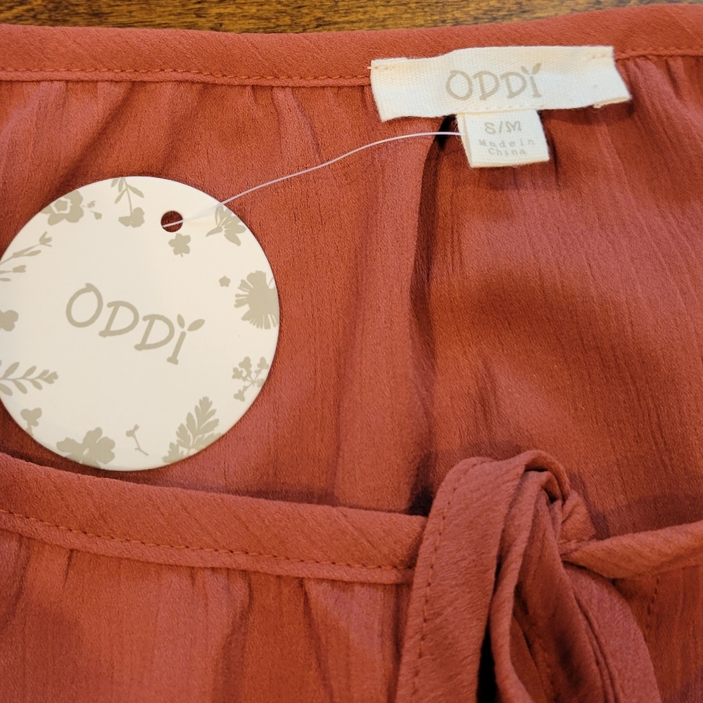 NWT Oddy Top Size S/M - Picture 2 of 5